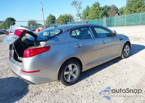 2015 Kia Optima Lx z USA, uszkodzony, nr VIN KNAGM4A7XF5556749